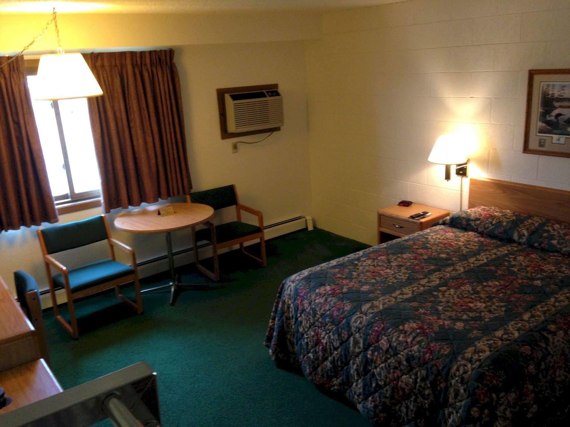 River Bend'S Walleye Inn Baudette Kültér fotó